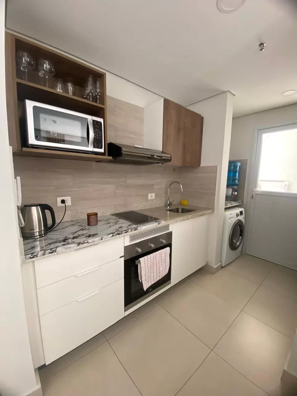 Departamento amoblado en Edificio Infinity con amenities en Asunción.