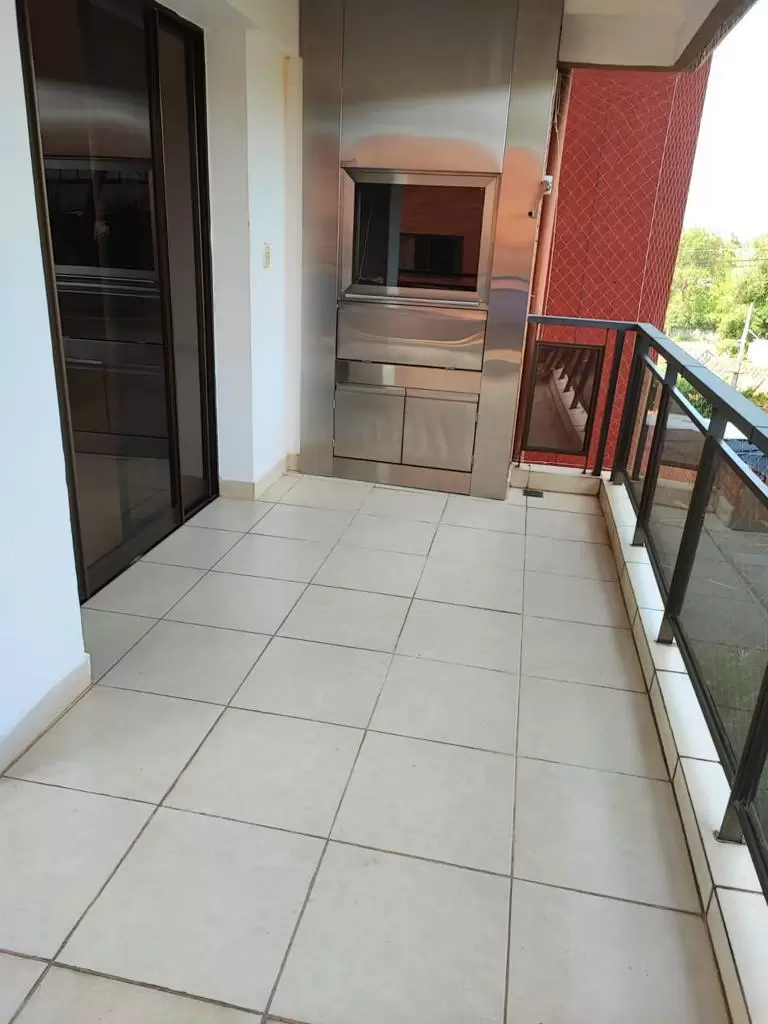 Departamento en Parque Venezuela, 201 m², 3 dormitorios, amenities.